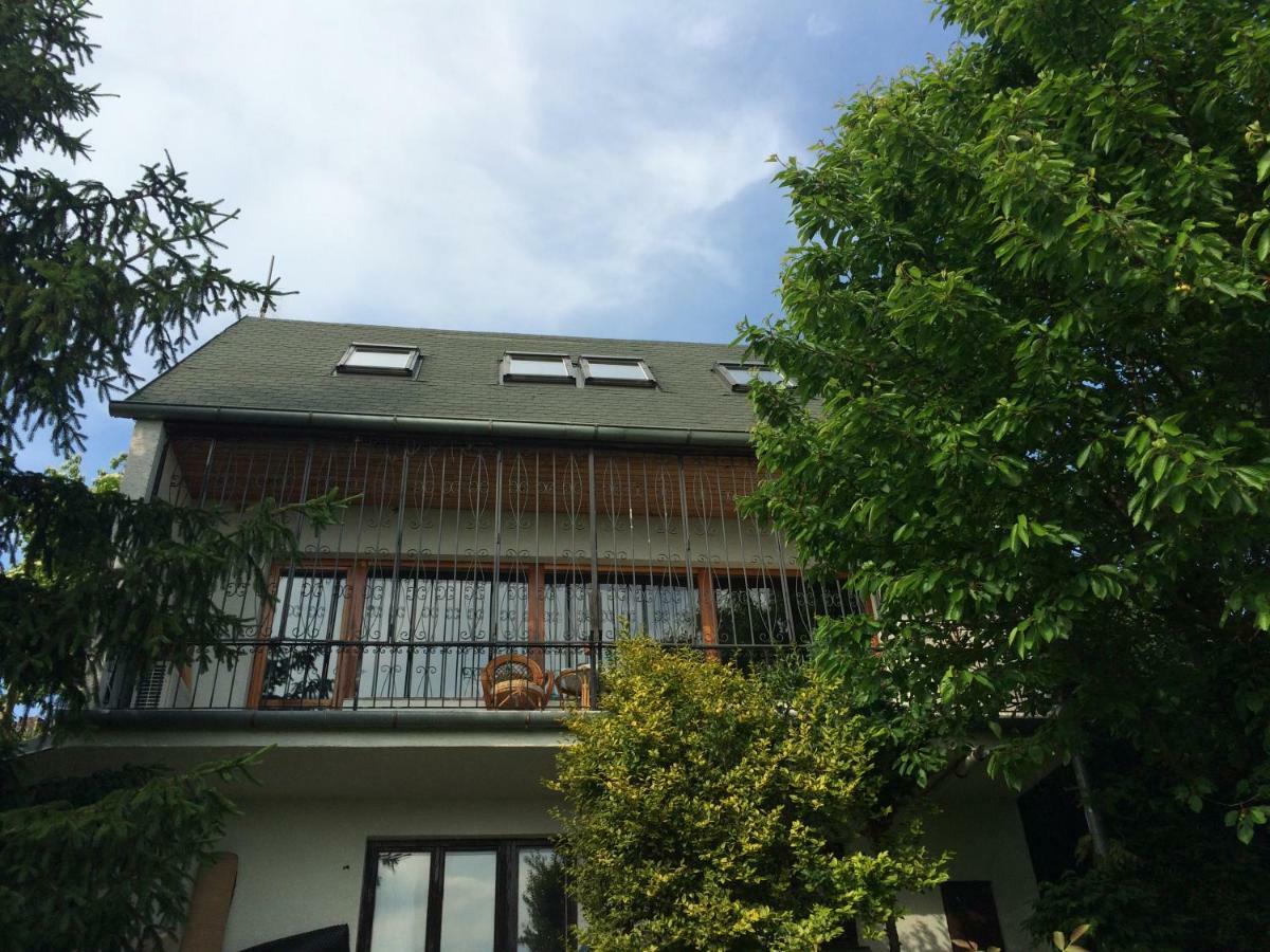 Holiday House Cervena Veza Piest'any Exterior foto